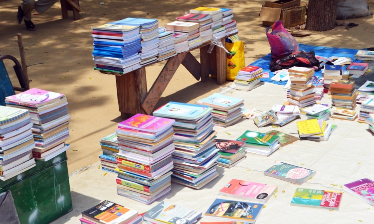 Fournitures scolaires, les parents trainent les pieds