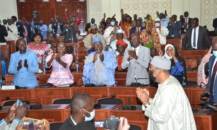 Haroun Kabadi président par acclamation du CNT