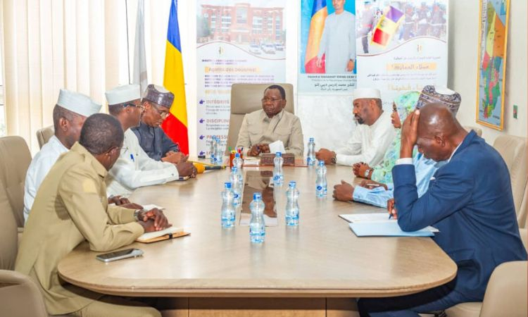 Le Premier ministre se rend aux Douanes
