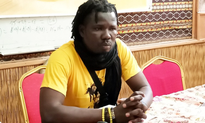 L'artiste N2A Téguil plaide le retour des exilés du 20 octobre