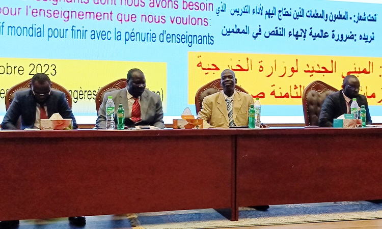 Journée des enseignants : Le SET N&#039;Djamena célèbre en réclamant ses droits
