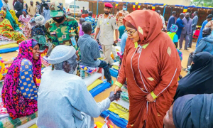 Mayo-Kebbi Ouest : La Ministre de la l'Action Sociale à Pala
